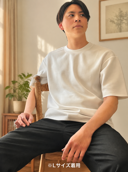 NewTee — T-Shirt