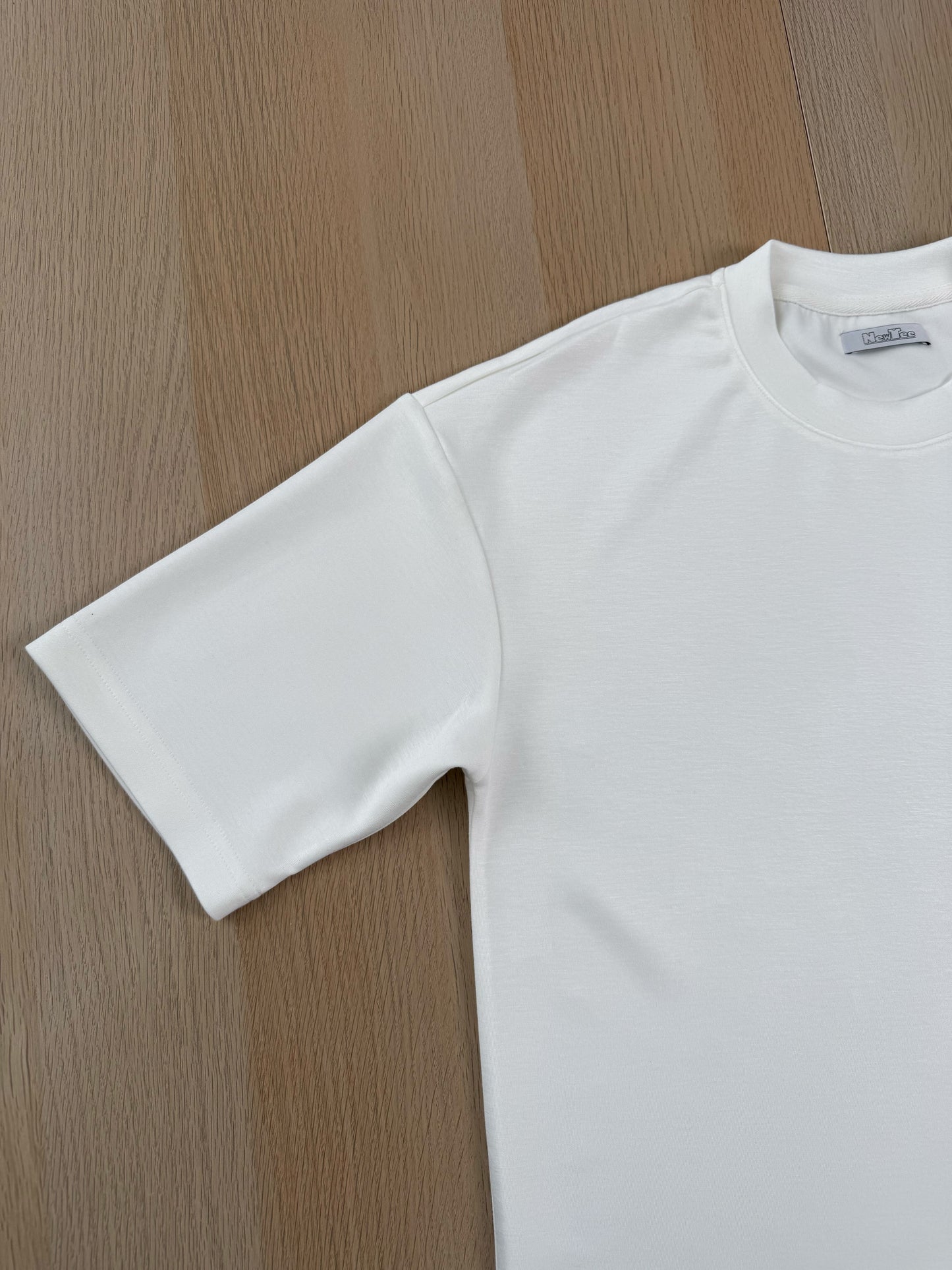 NewTee — T-Shirt