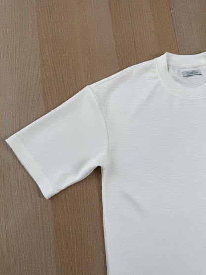 NewTee — T-Shirt